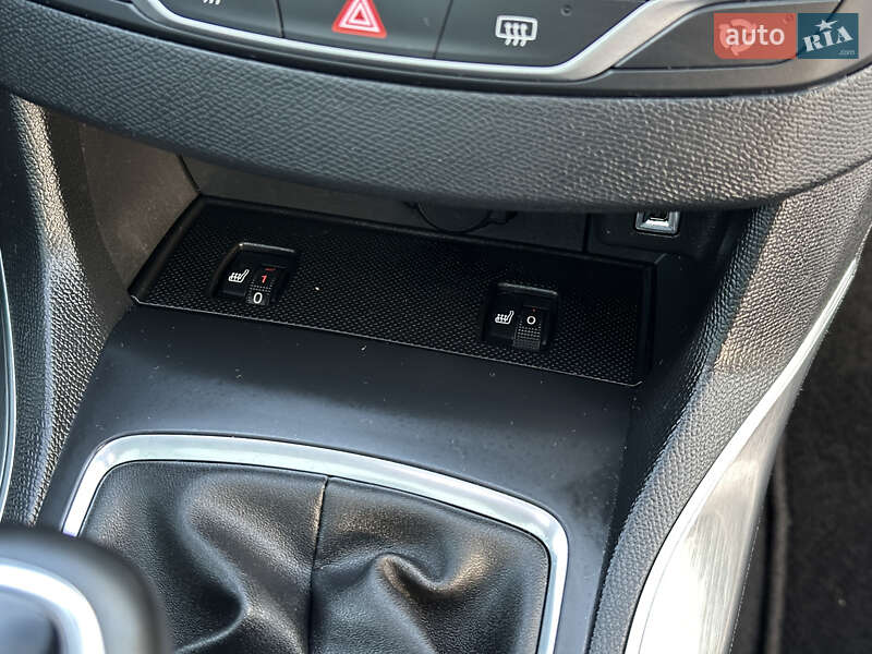 Универсал Peugeot 308 2020 в Львове