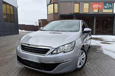 Универсал Peugeot 308 2015 в Ровно