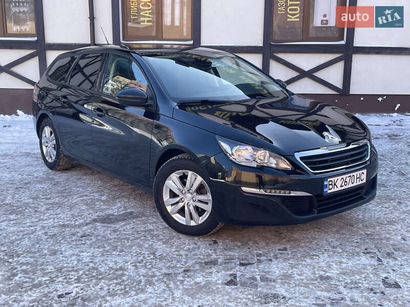 Универсал Peugeot 308 2015 в Сарнах