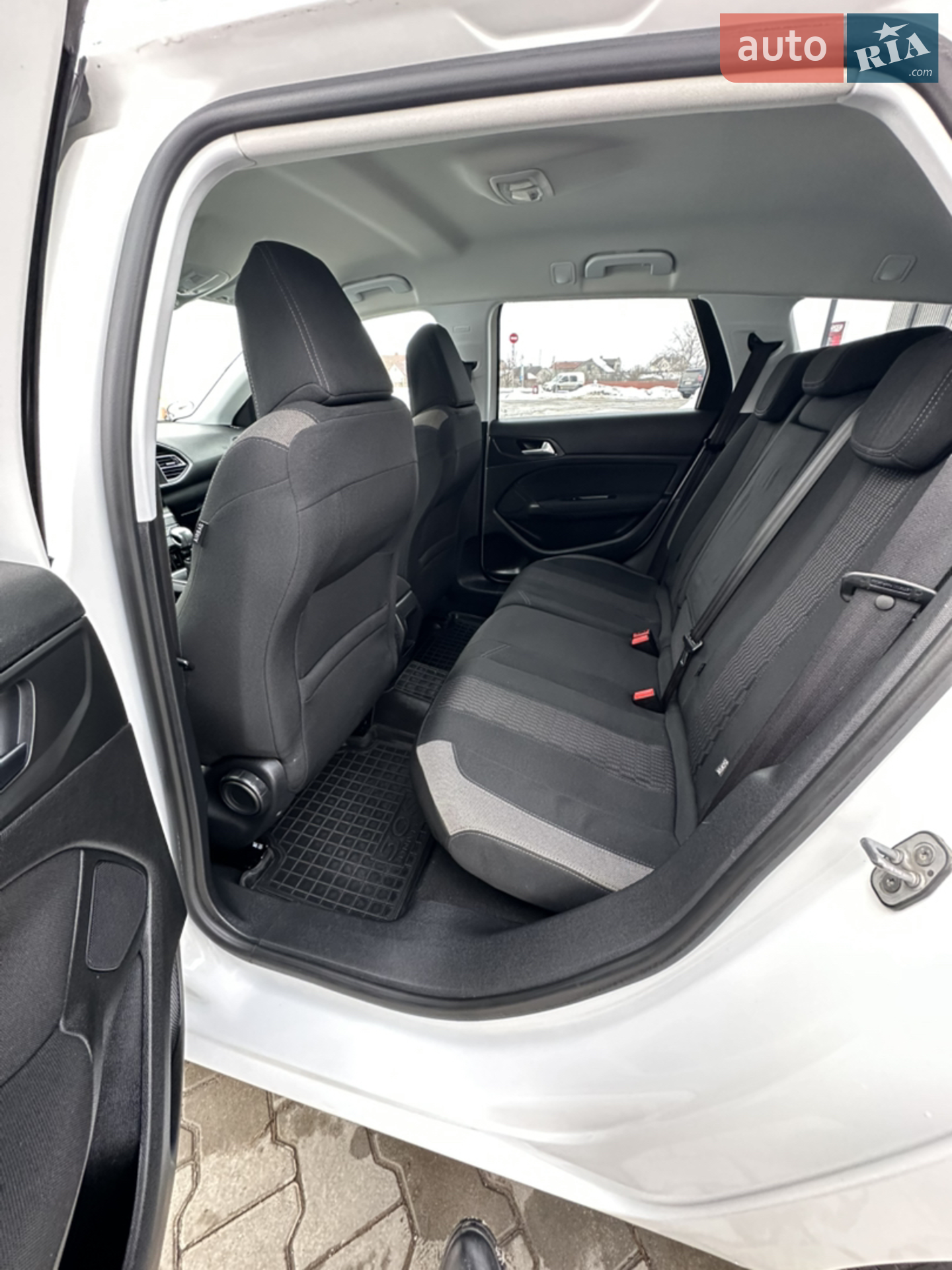 2015 Peugeot 308 - мініатюра 11