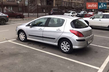 Хетчбек Peugeot 308 2008 в Києві