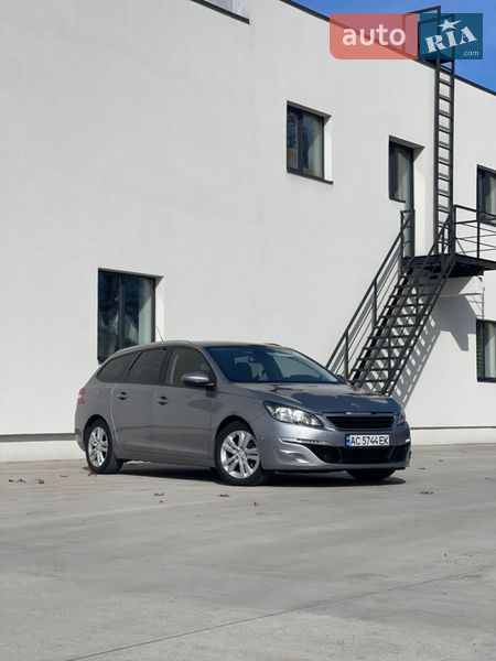 Peugeot 308 2015