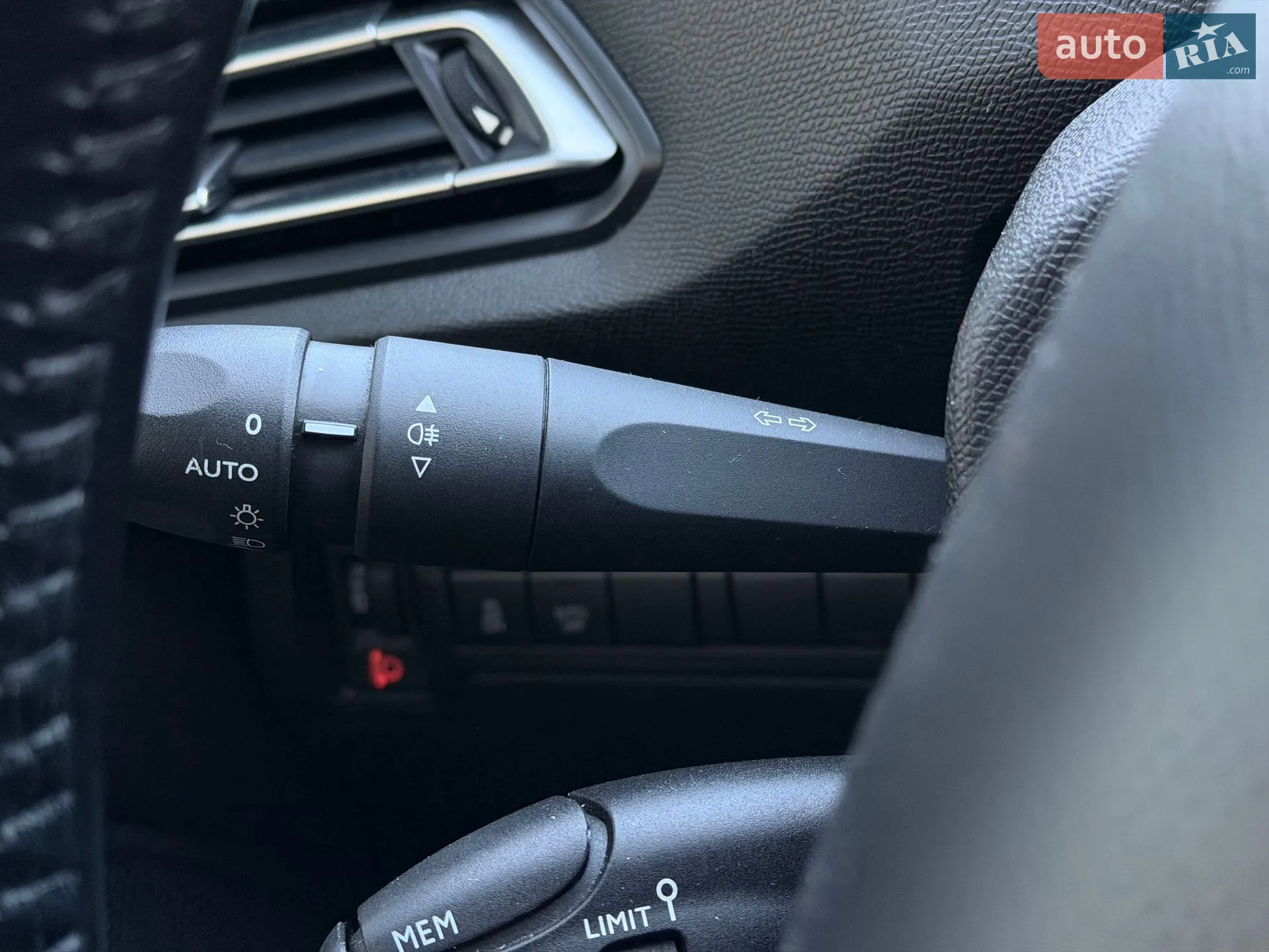 2015 Peugeot 308 - мініатюра 43