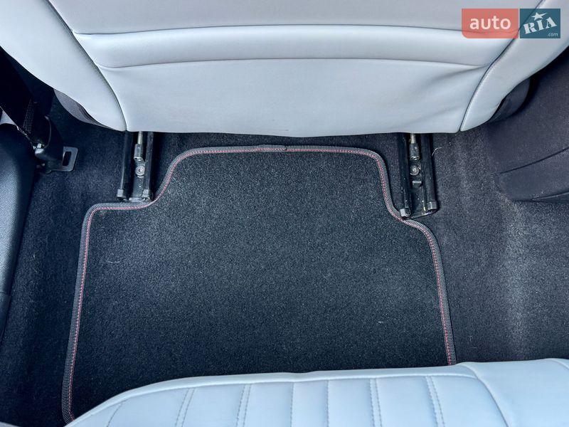 Универсал Peugeot 308 2020 в Самборе