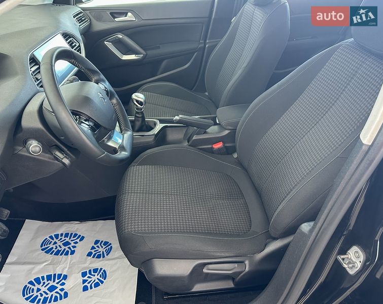 Универсал Peugeot 308 2019 в Львове