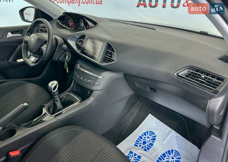 Универсал Peugeot 308 2019 в Львове