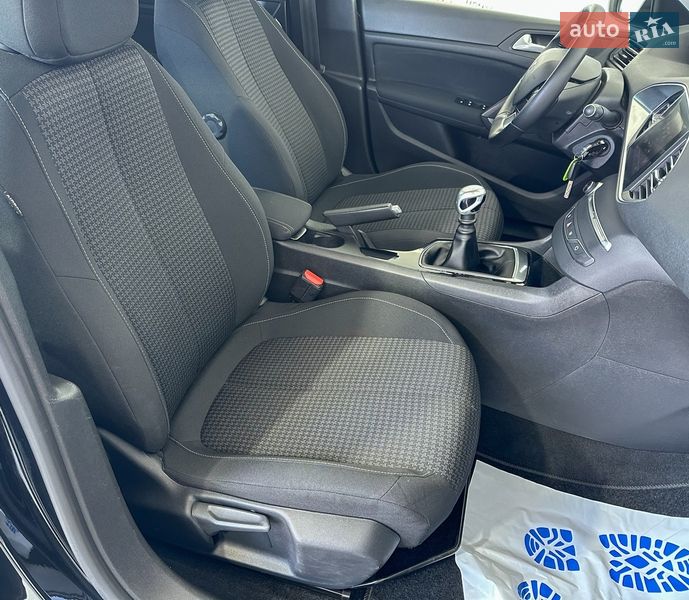 Универсал Peugeot 308 2019 в Львове