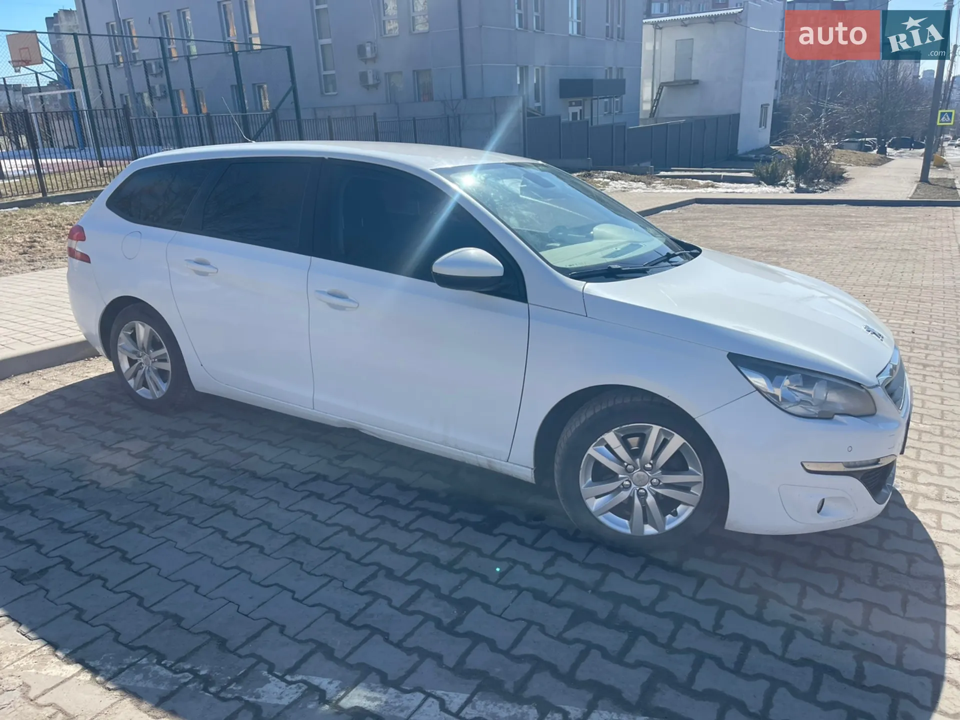 2015 Peugeot 308 - мініатюра 4