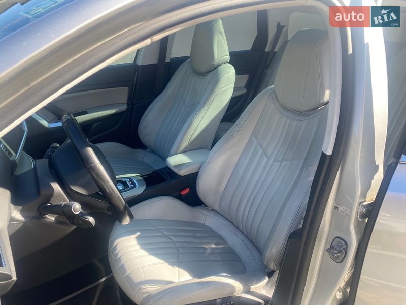 Универсал Peugeot 308 2017 в Львове