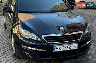 Универсал Peugeot 308 2015 в Ровно