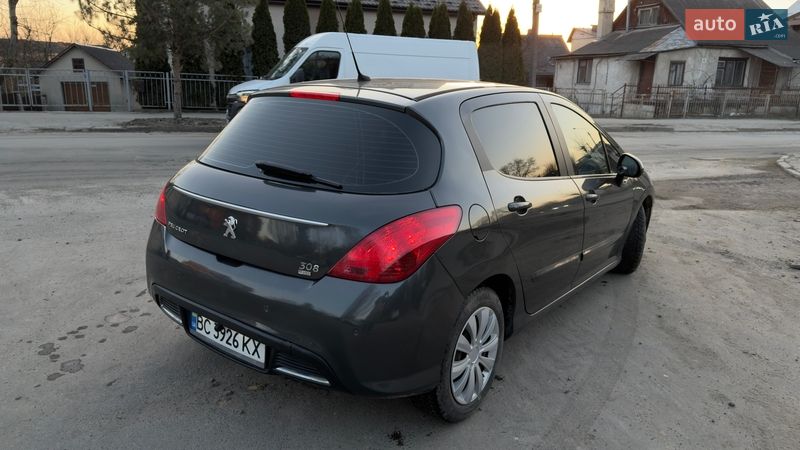 Хетчбек Peugeot 308 2012 в Тернополі