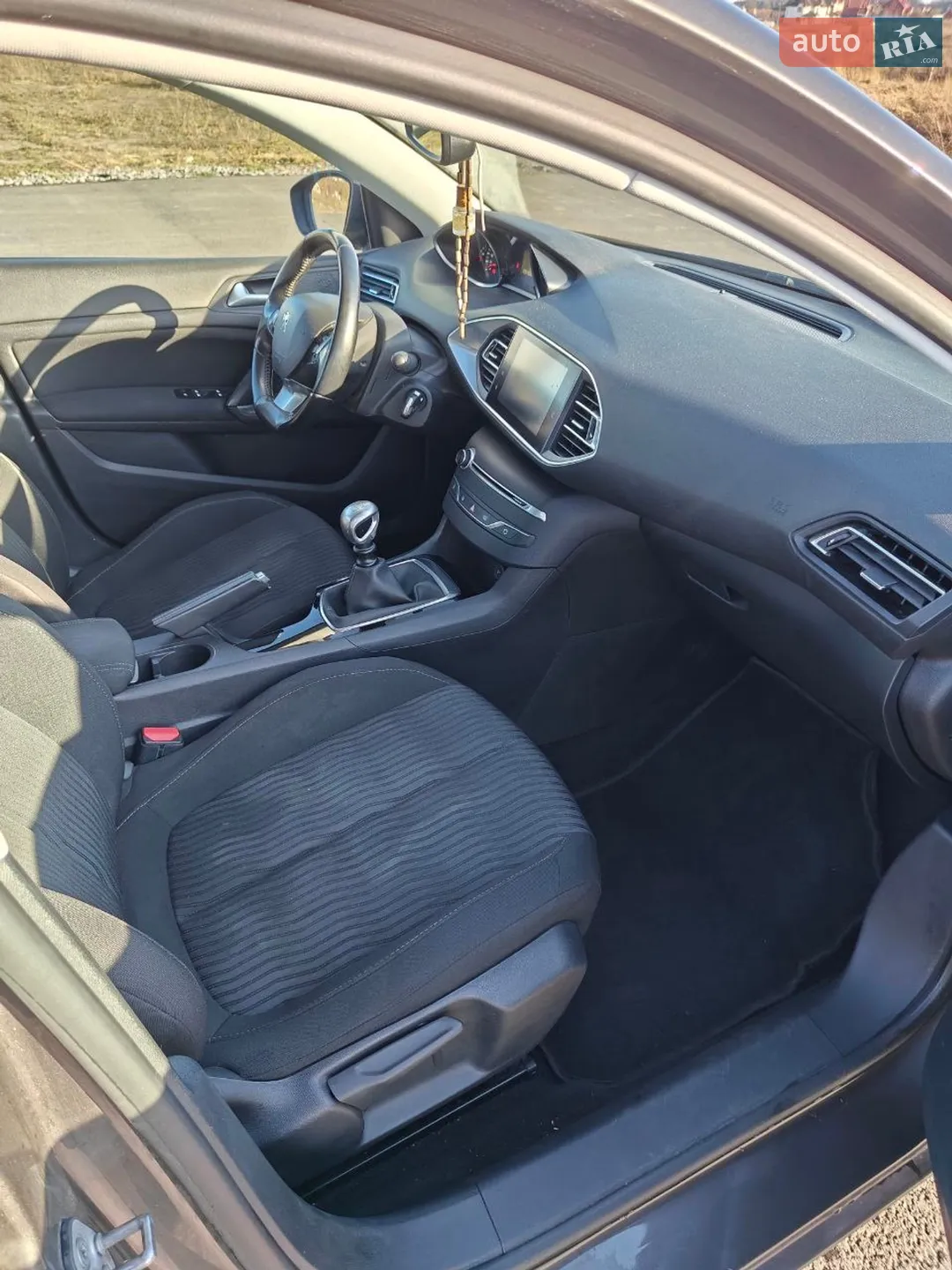 2015 Peugeot 308 - мініатюра 15
