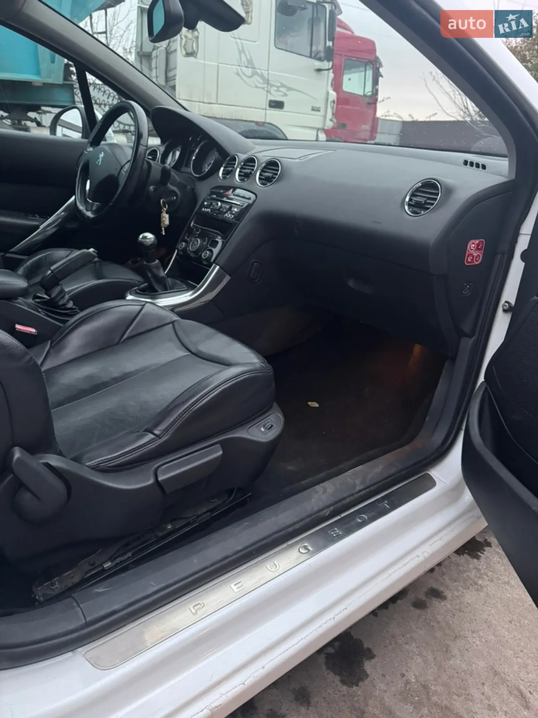 2012 Peugeot 308 - мініатюра 9
