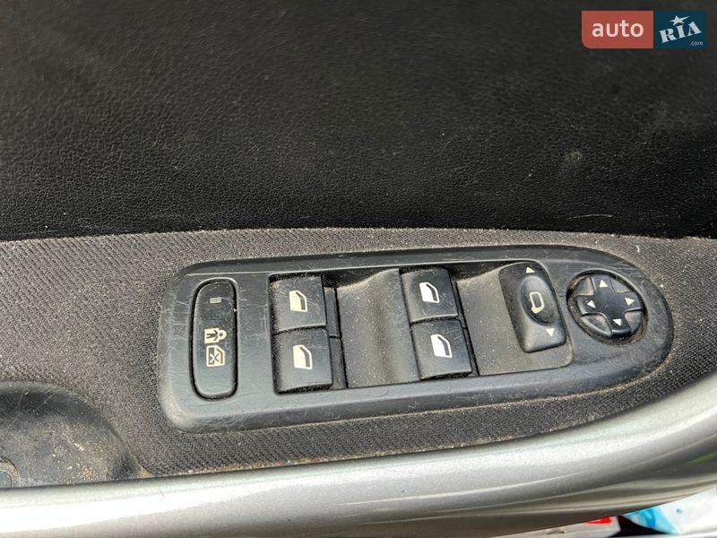 Універсал Peugeot 308 2008 в Києві