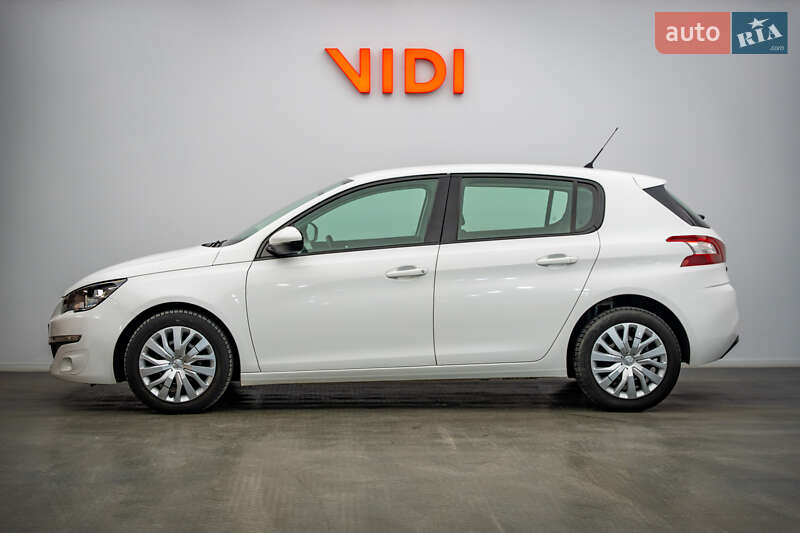 Хэтчбек Peugeot 308 2017 в Киеве