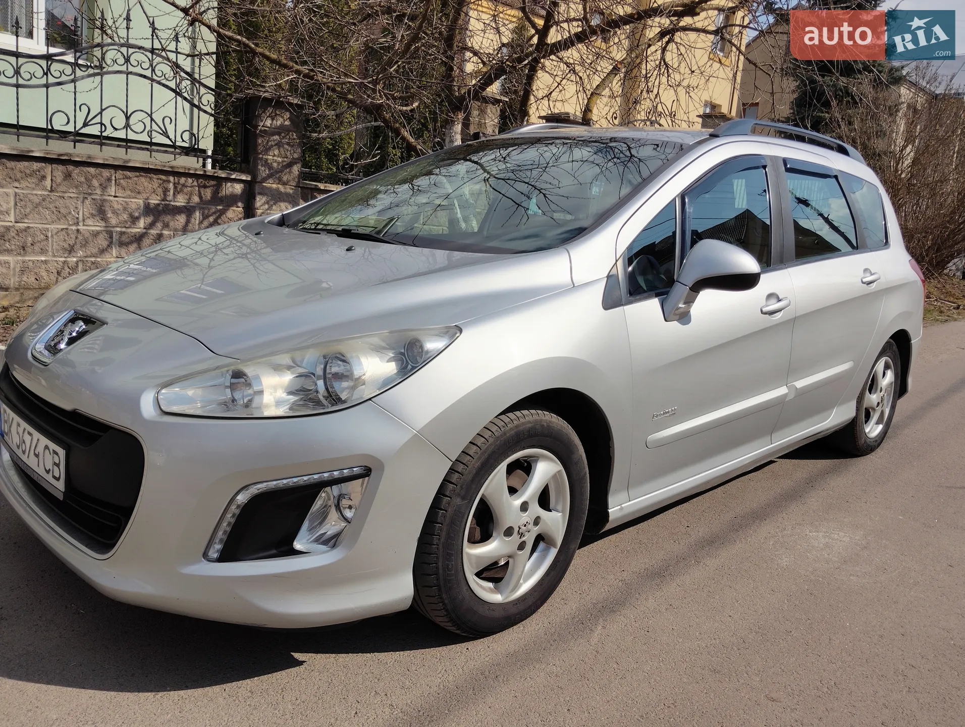 Peugeot 308 2013 VIN VF34E9HD8DS069841 фото оголошення 3 з 16