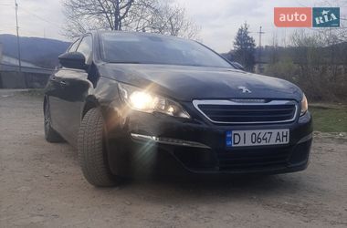 Универсал Peugeot 308 2015 в Хусте