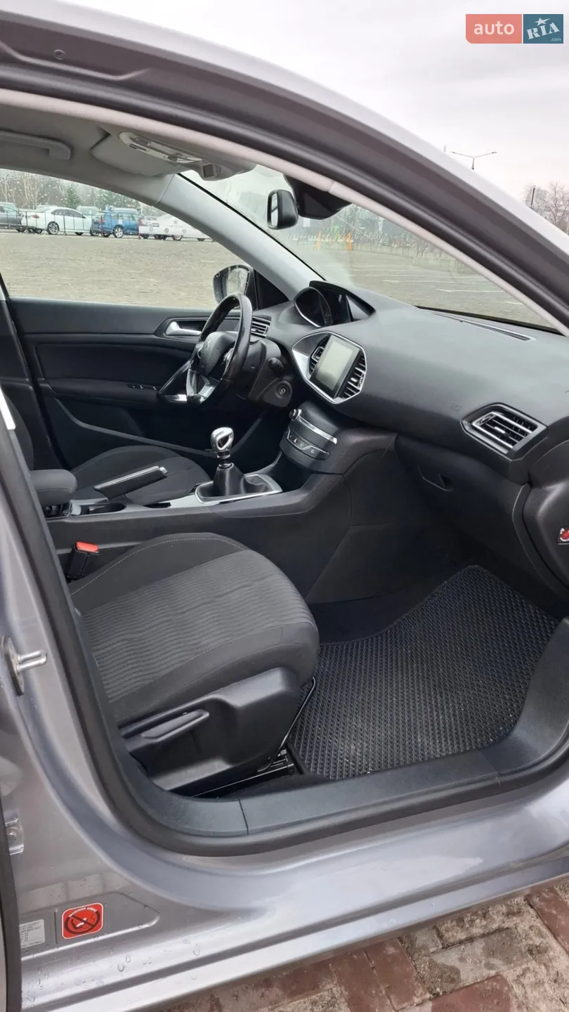 2015 Peugeot 308 - мініатюра 15