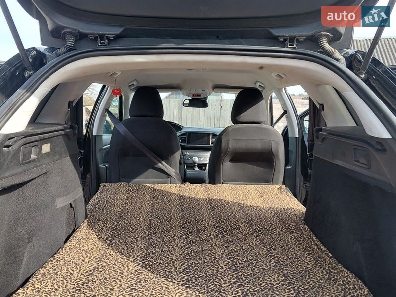 Універсал Peugeot 308 2015 в Львові