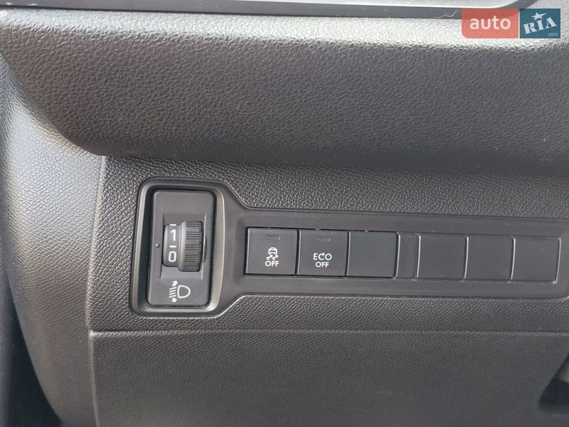 Універсал Peugeot 308 2015 в Львові