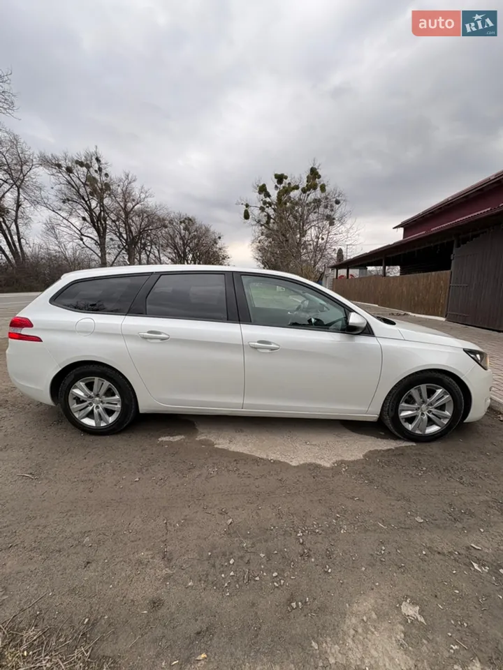 2014 Peugeot 308 - мініатюра 17