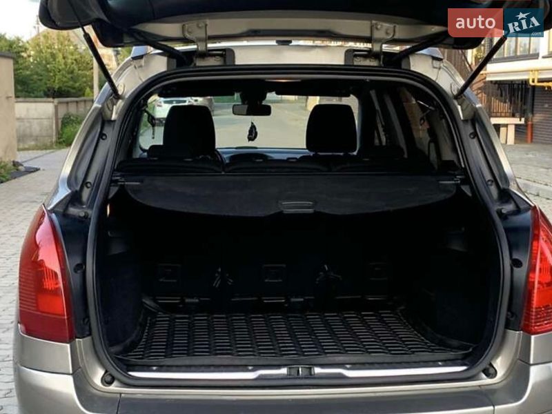 Универсал Peugeot 308 2010 в Львове