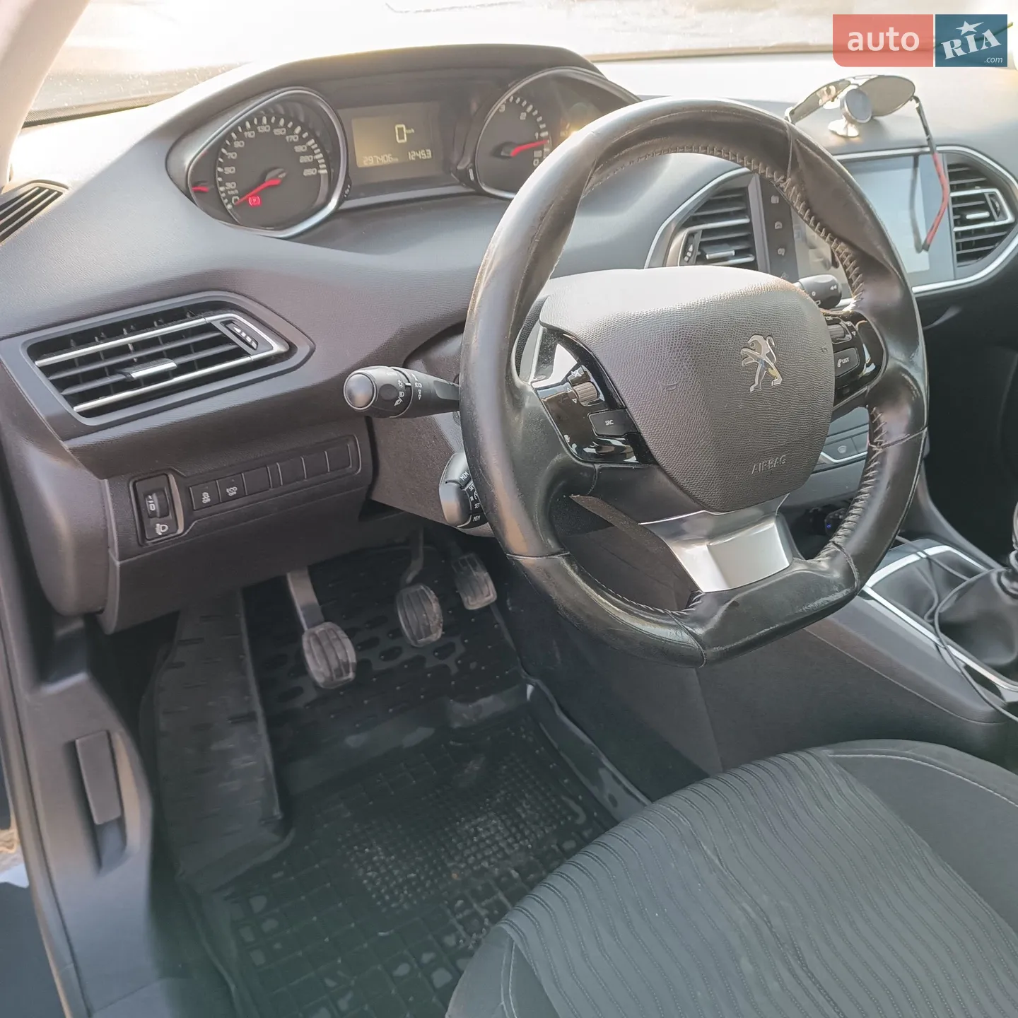 2016 Peugeot 308 - мініатюра 31