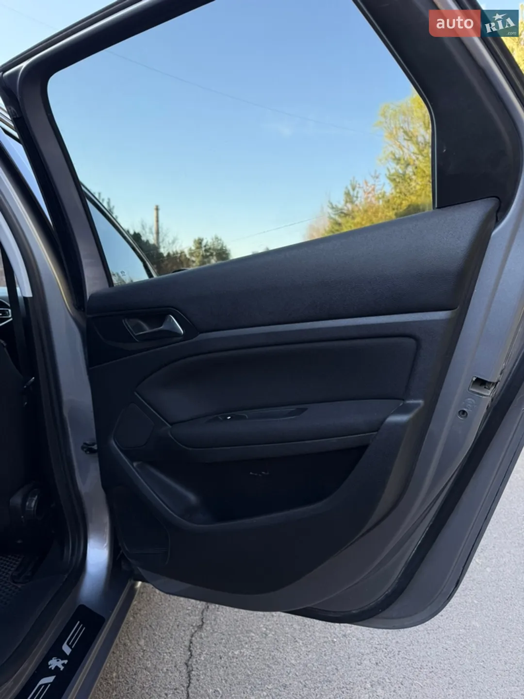 2014 Peugeot 308 - мініатюра 17