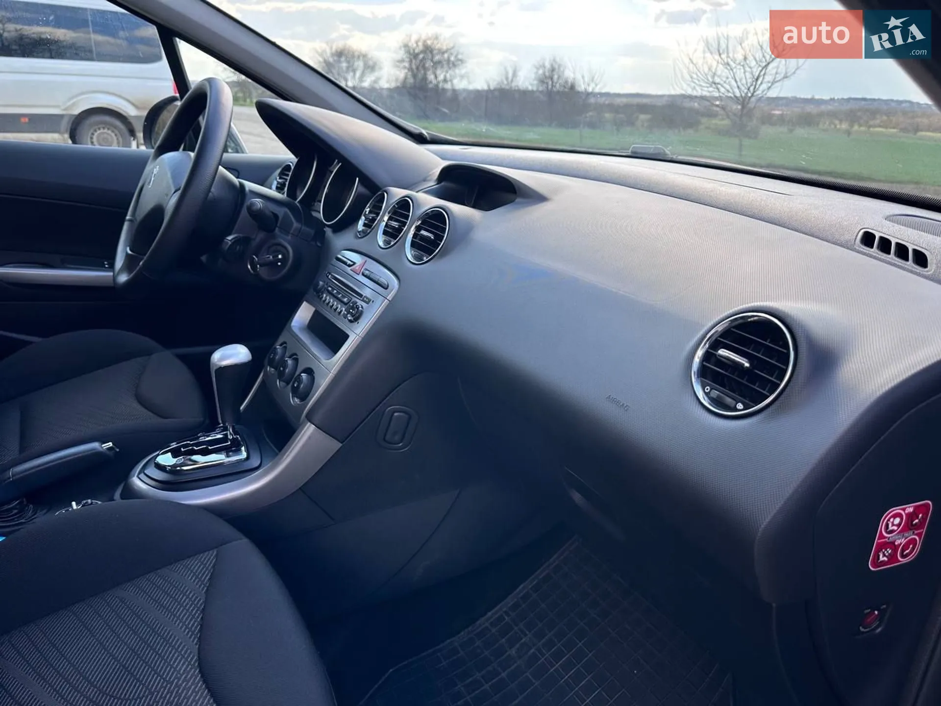 2012 Peugeot 308 - мініатюра 16