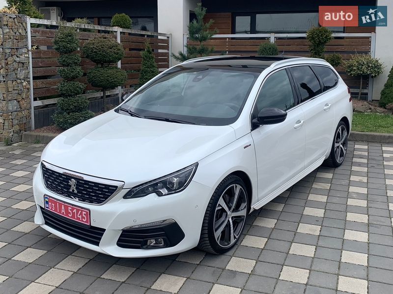 Универсал Peugeot 308 2017 в Стрые