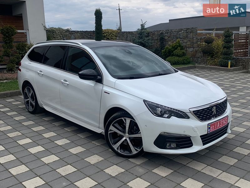Универсал Peugeot 308 2017 в Стрые