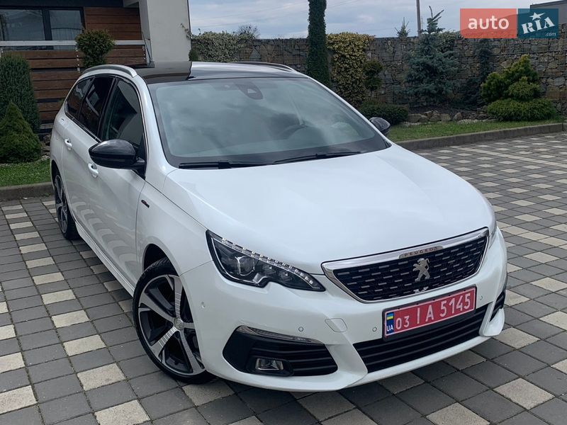Универсал Peugeot 308 2017 в Стрые