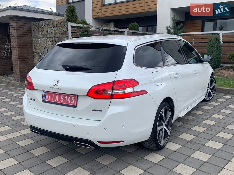 Универсал Peugeot 308 2017 в Стрые
