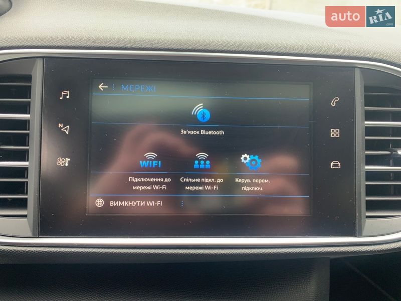 Универсал Peugeot 308 2017 в Стрые