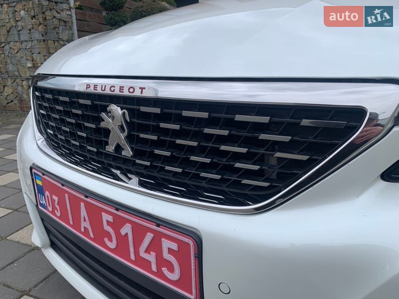 Универсал Peugeot 308 2017 в Стрые