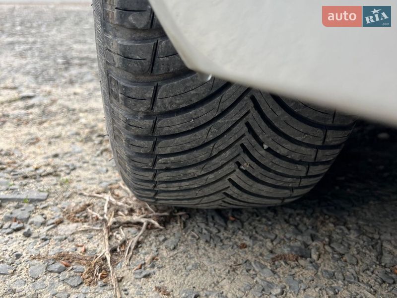 Универсал Peugeot 308 2014 в Луцке фото 10 Универсал Peugeot 308 2014 в Луцке