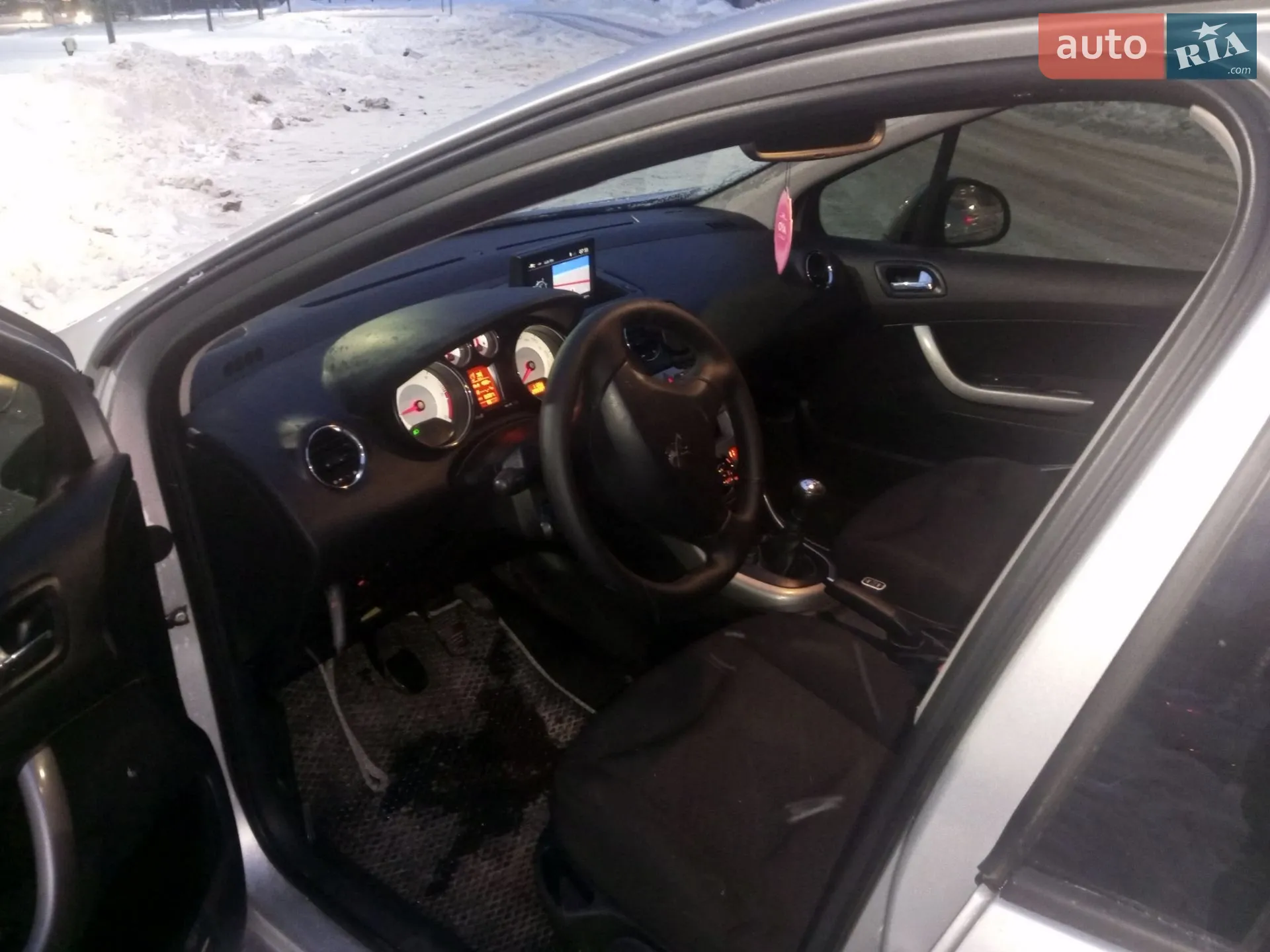 2012 Peugeot 308 - мініатюра 16