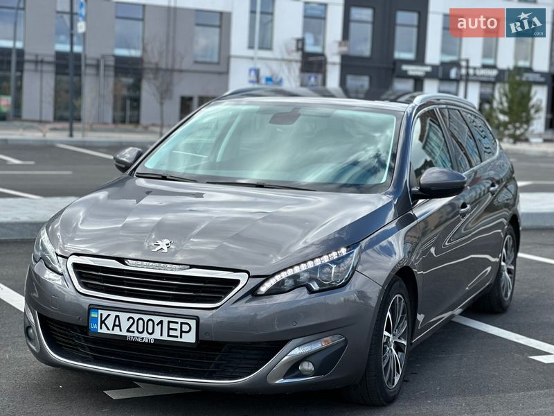 Универсал Peugeot 308 2016 в Ровно