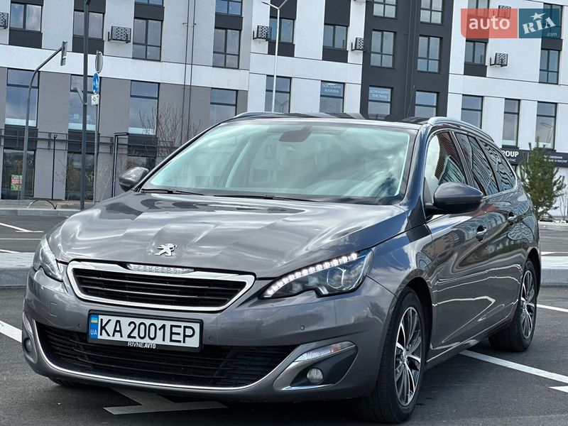 Универсал Peugeot 308 2016 в Ровно