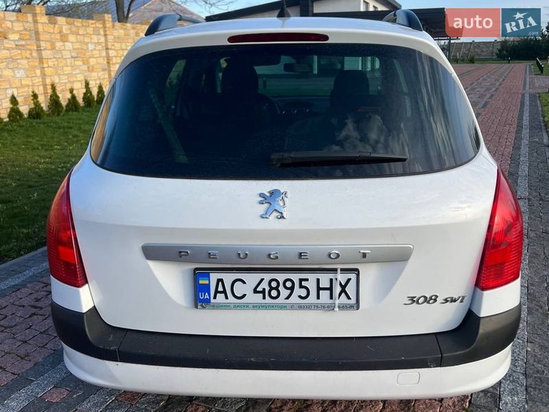 Универсал Peugeot 308 2009 в Нововолынске