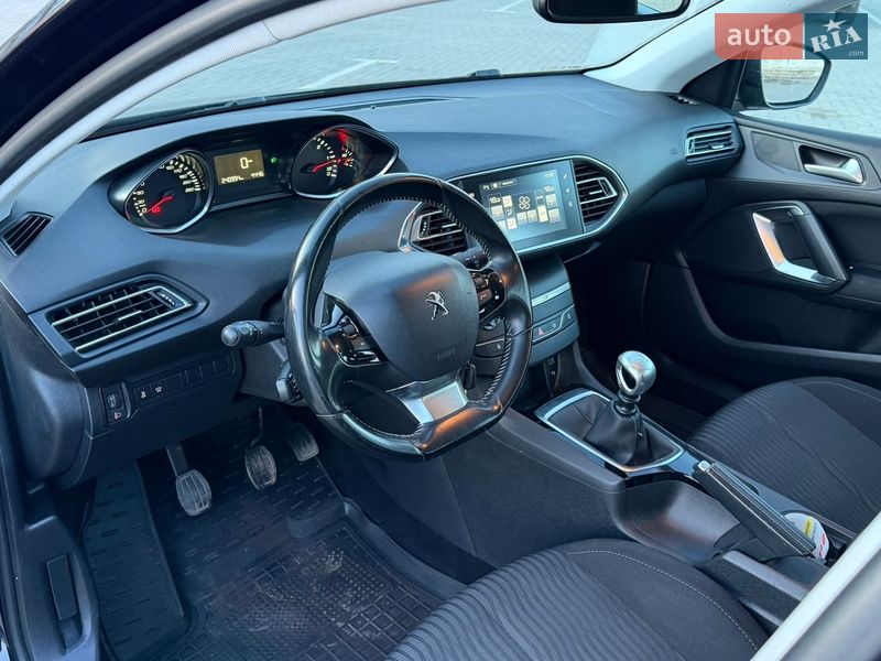 Универсал Peugeot 308 2015 в Житомире