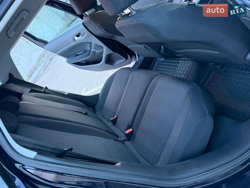 Универсал Peugeot 308 2015 в Житомире