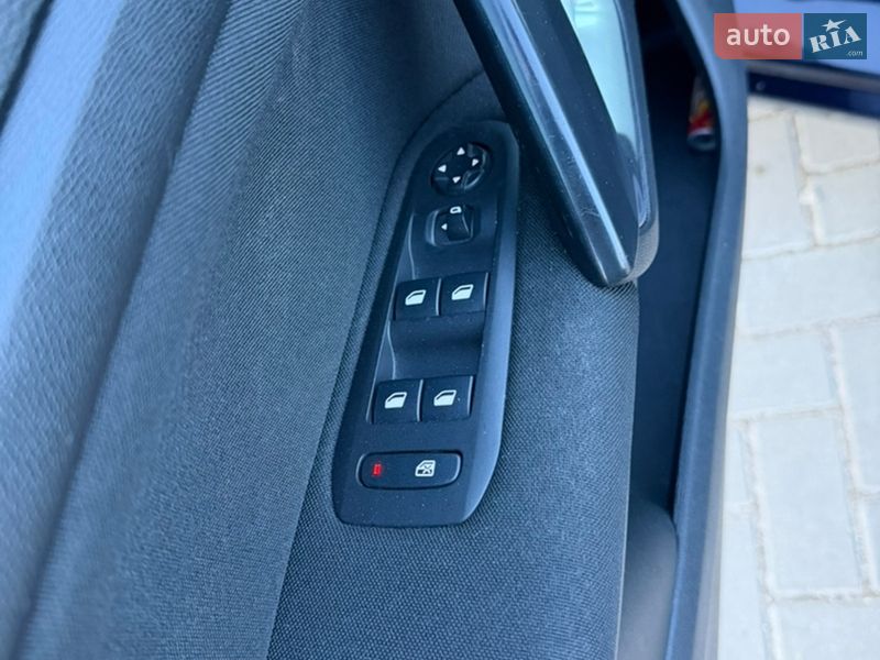 Универсал Peugeot 308 2015 в Житомире