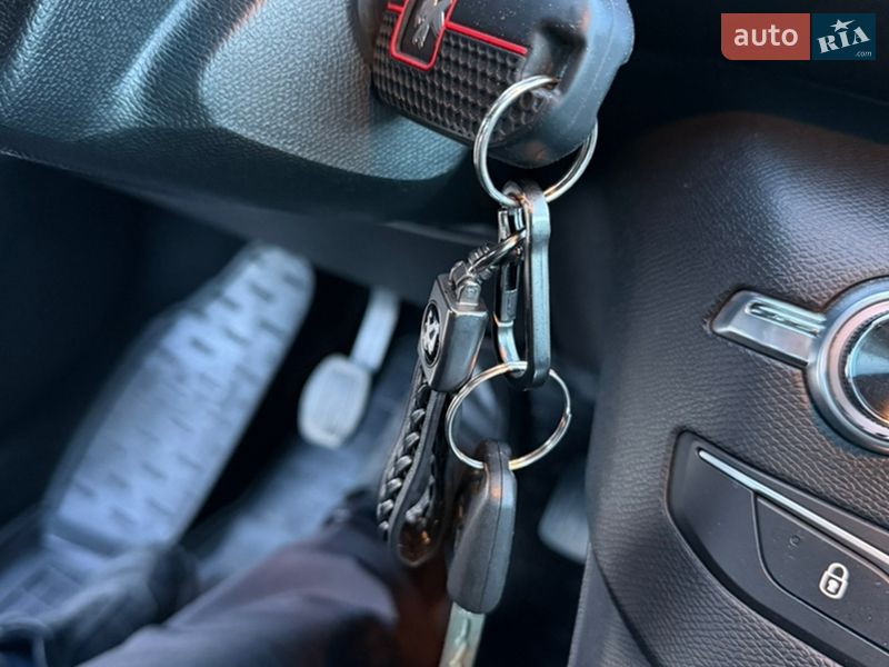 Универсал Peugeot 308 2015 в Житомире