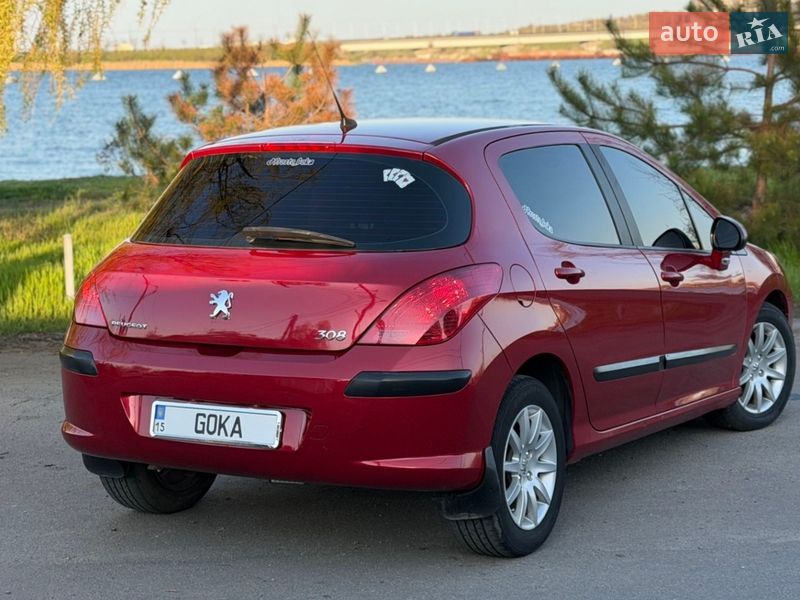 Хетчбек Peugeot 308 2010 в Миколаєві