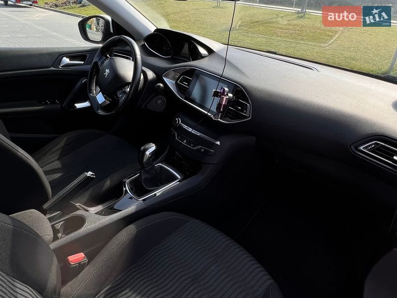 Універсал Peugeot 308 2015 в Харкові