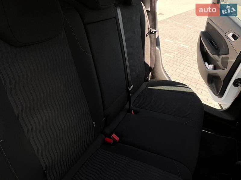 Універсал Peugeot 308 2015 в Харкові