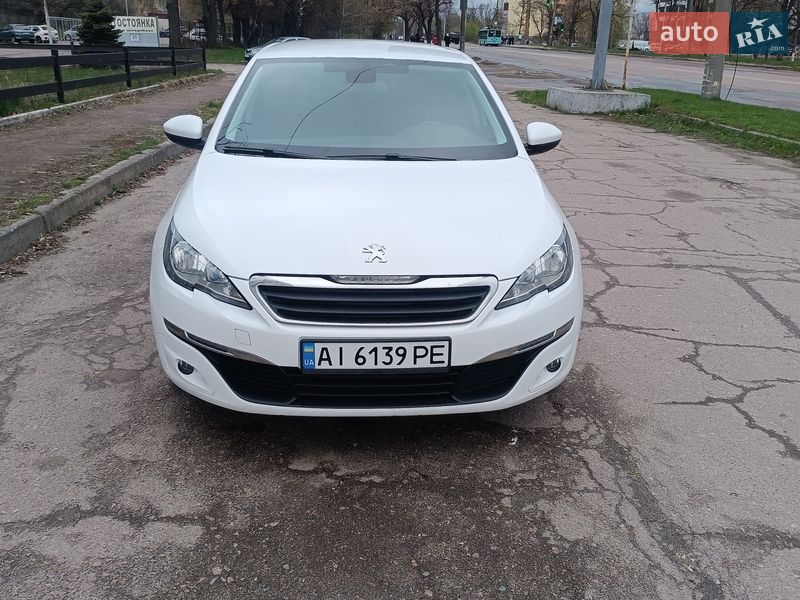 Универсал Peugeot 308 2015 в Чернигове