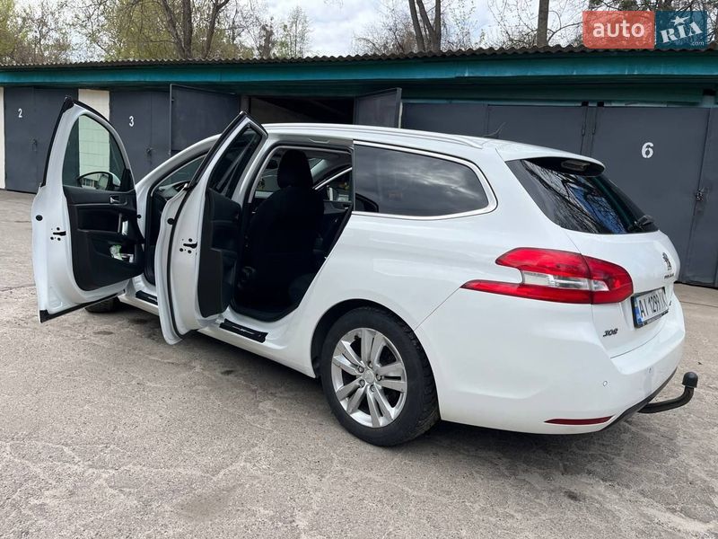 Універсал Peugeot 308 2014 в Києві