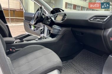 Універсал Peugeot 308 2014 в Києві